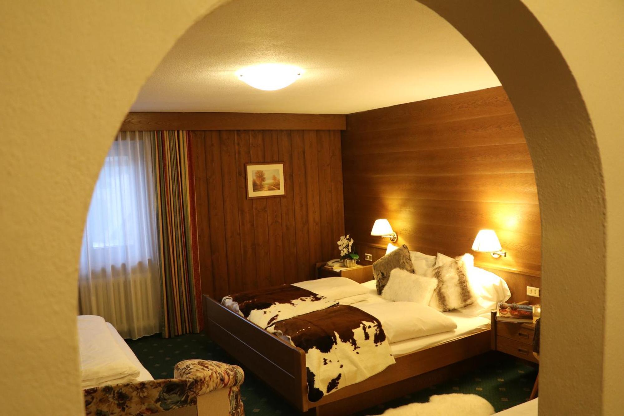 Hotel Serena Badia  Esterno foto